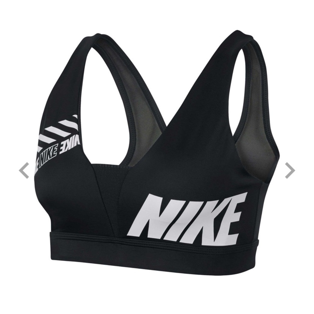 Nike Women's Sport Distort Indy Plunge Sports Bra